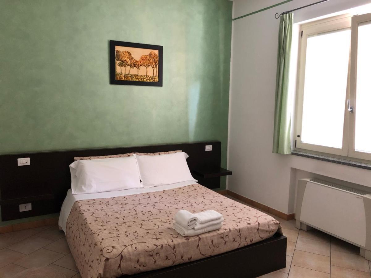 La Siesta Bed&Residence Cardano Al Campo Exterior foto